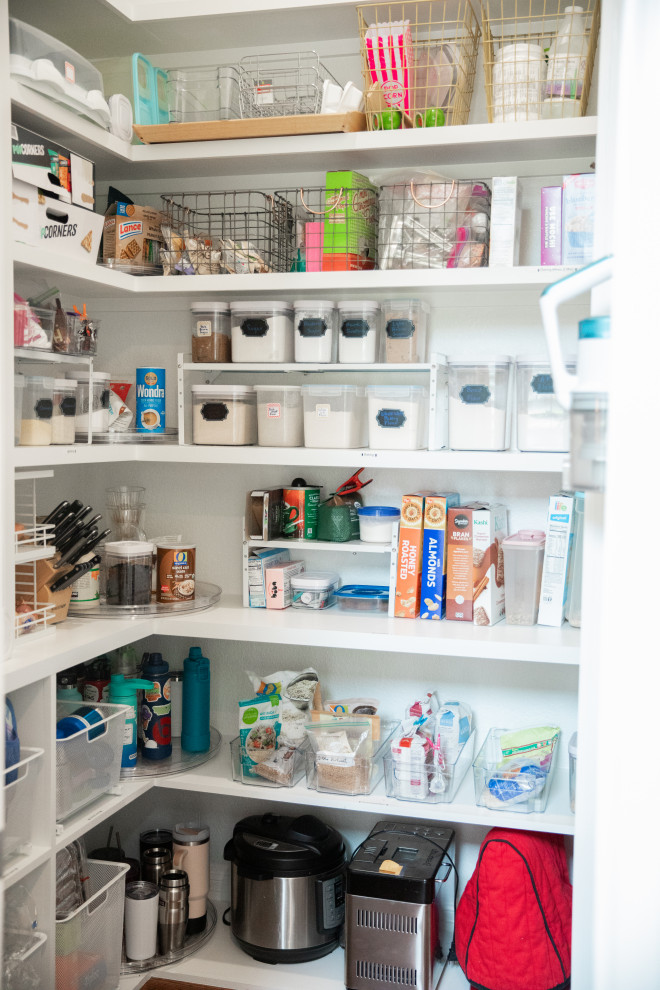 Kitchen + Pantry Update