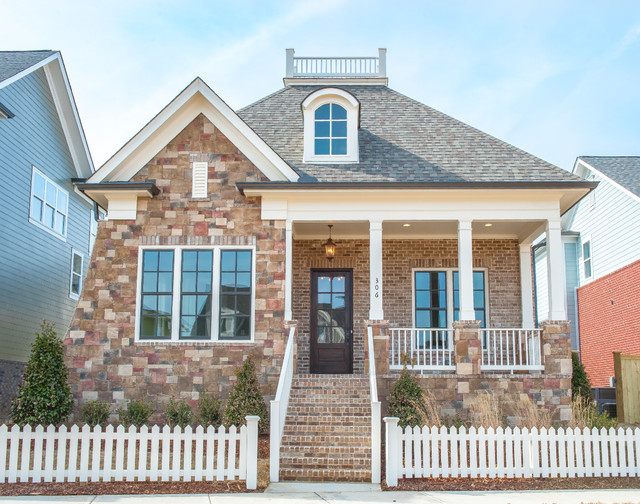 Emerson XL - Lot 1404 traditional-exterior