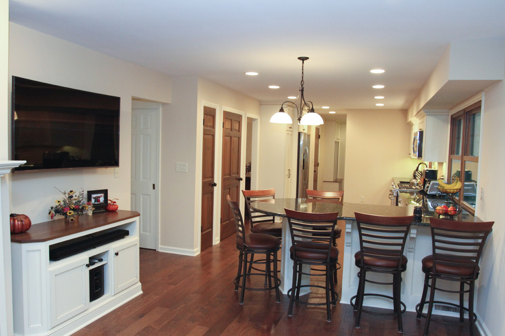 First Floor Update and Remodel - Traditional - Milwaukee - by J&J