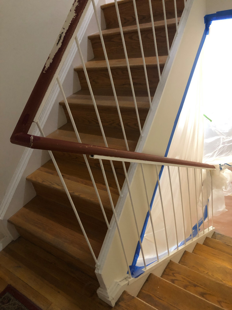 Paint color for handrails in mid-century modern home -- TEAL color????