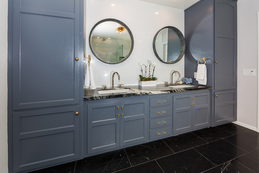 Mid-sized transitional master bathroom in Los Angeles with beaded inset cabinets, grey cabinets, grey walls, marble floors, an undermount sink and onyx benchtops.
