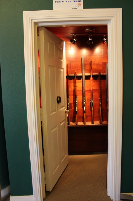 Stormroom Traditional Closet Oklahoma City By Contracting
