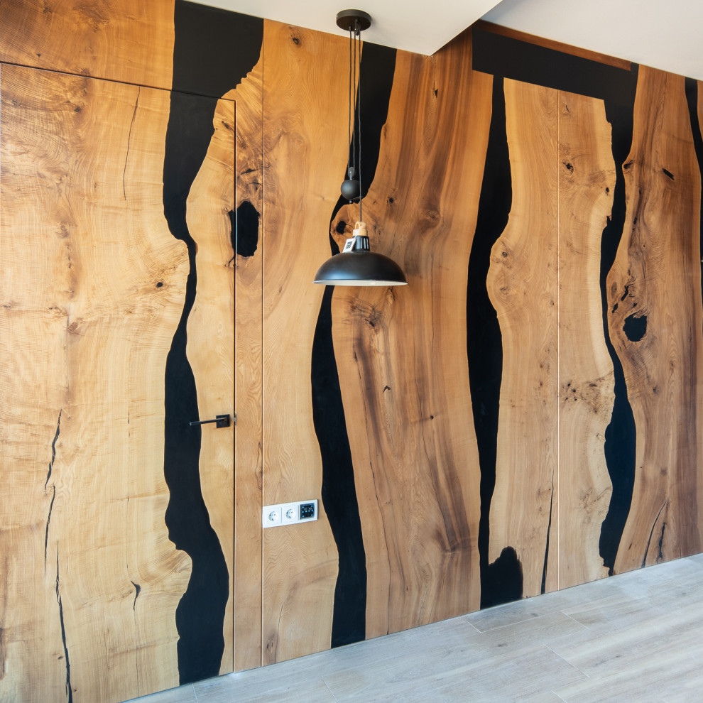 Стена Millenium