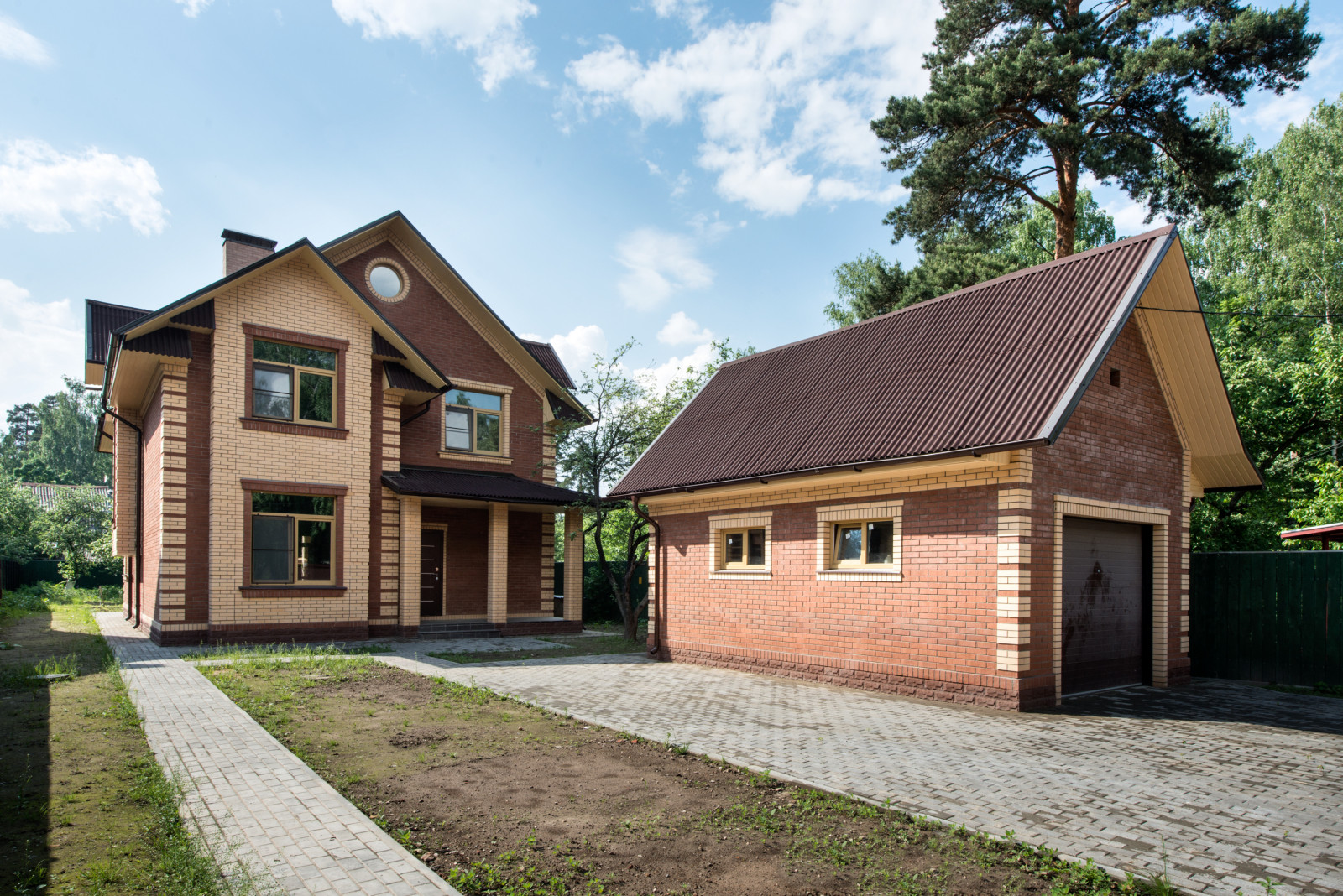 Серова - 2. Площадь 180м2