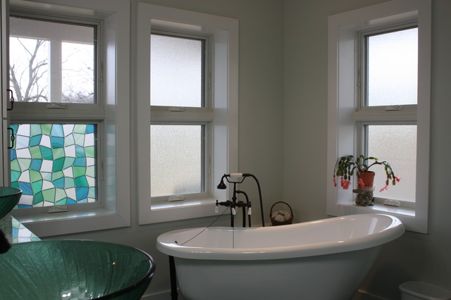 Olive modern-bathroom