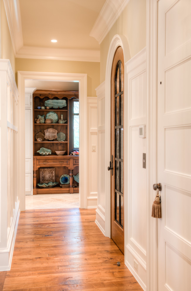 Traditional entryway in Charleston.