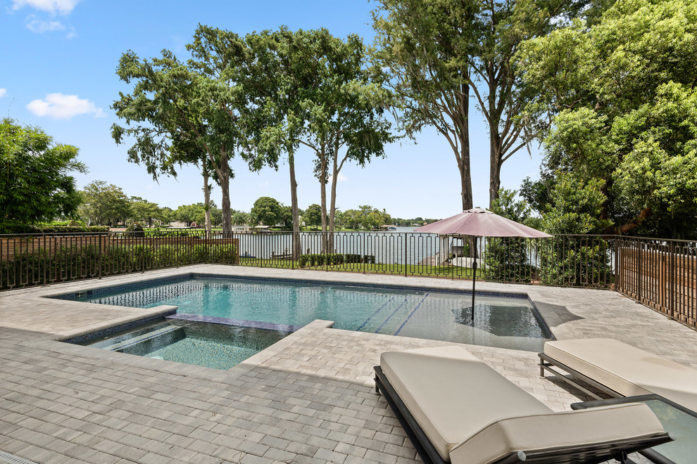 Example of a transitional pool design in Orlando