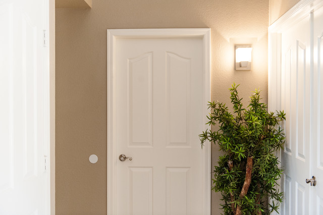 18 S Riata Drive Gilbert AZ 85296 modern-flur