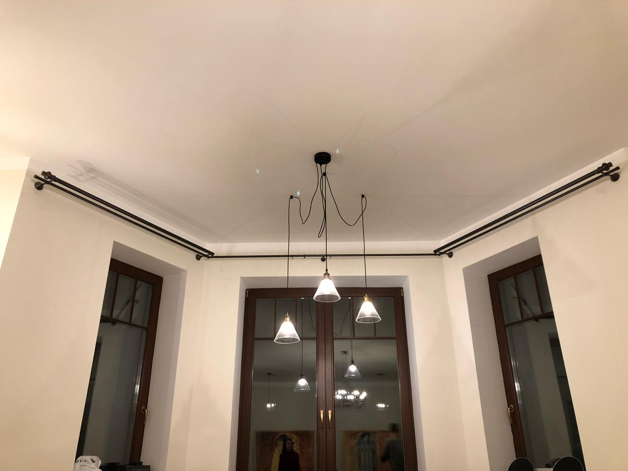 Карнизы для штор из Европы от Mercury forge