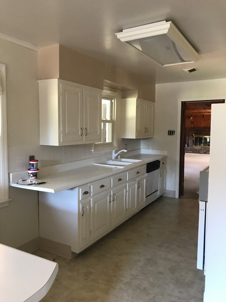 BEFORE PHOTO - Kitchen Remodel - White Station, Memphis, TN