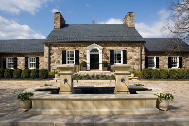 Traditional Exterior clasico-fachada