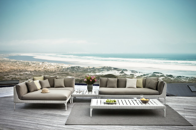 Toan Nguyen projects contemporary-deck