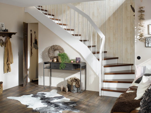 Nutzraumtreppen beach-style-staircase
