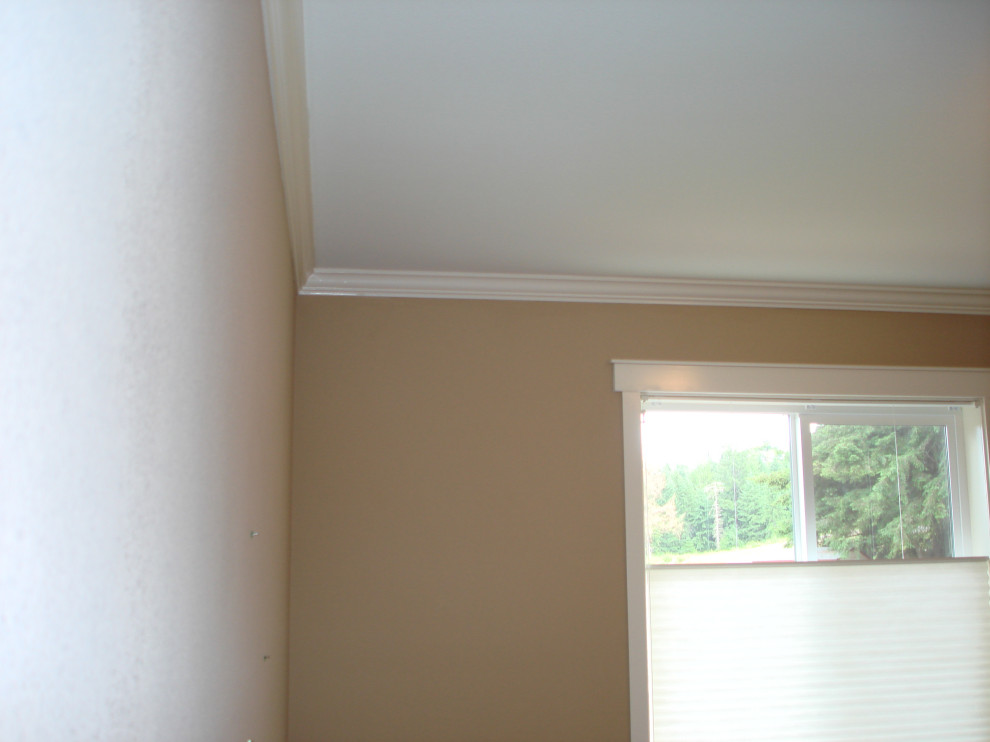 Interior Trim Crown Molding