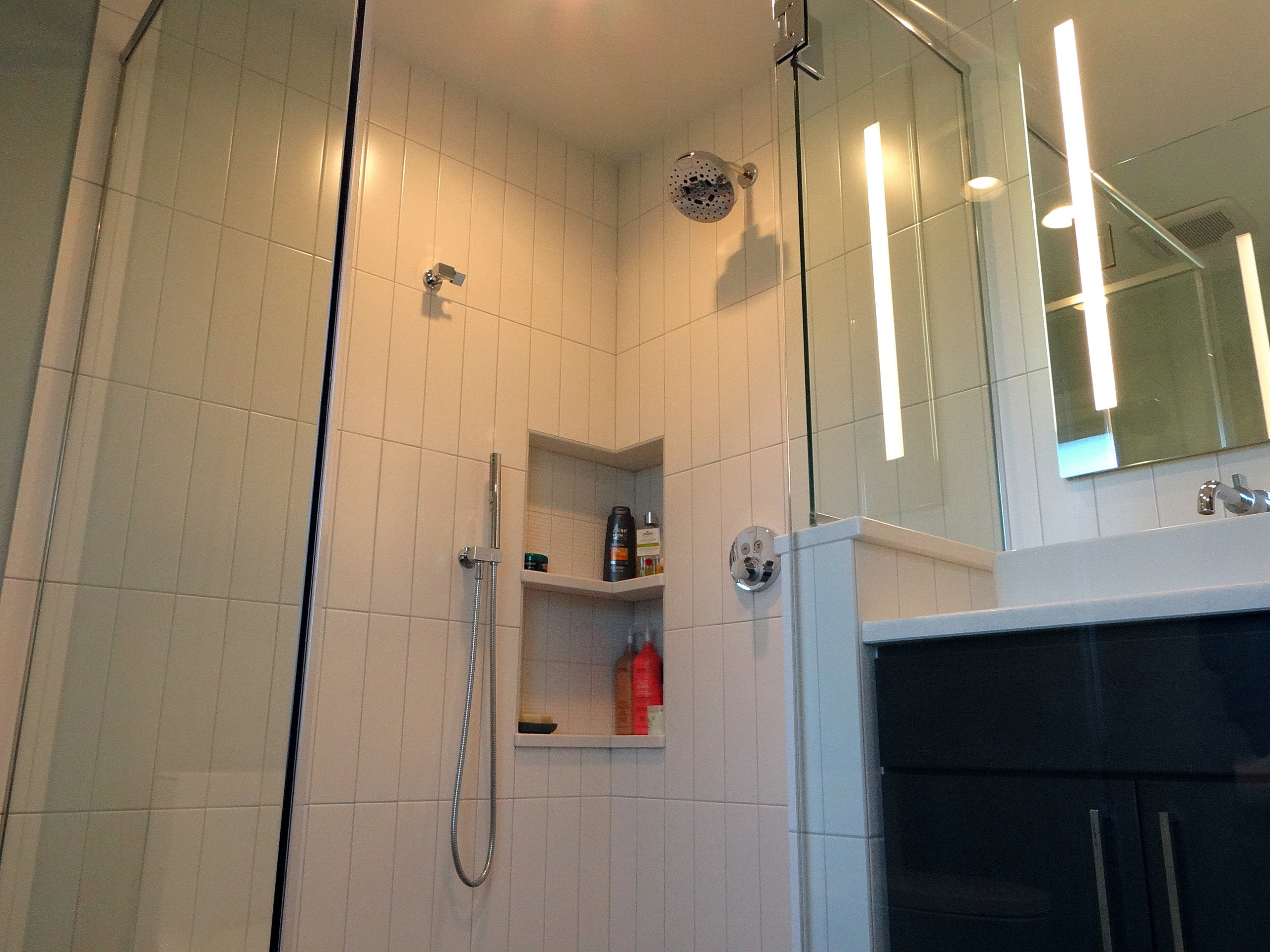 Bayside Residence - Master Bathroom