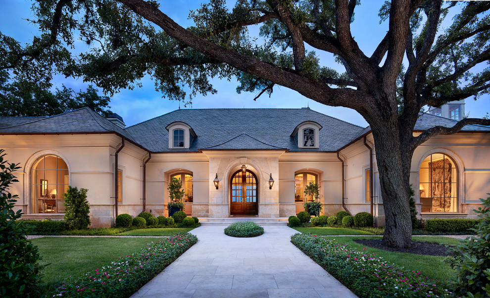 Entryway - entryway idea in Austin