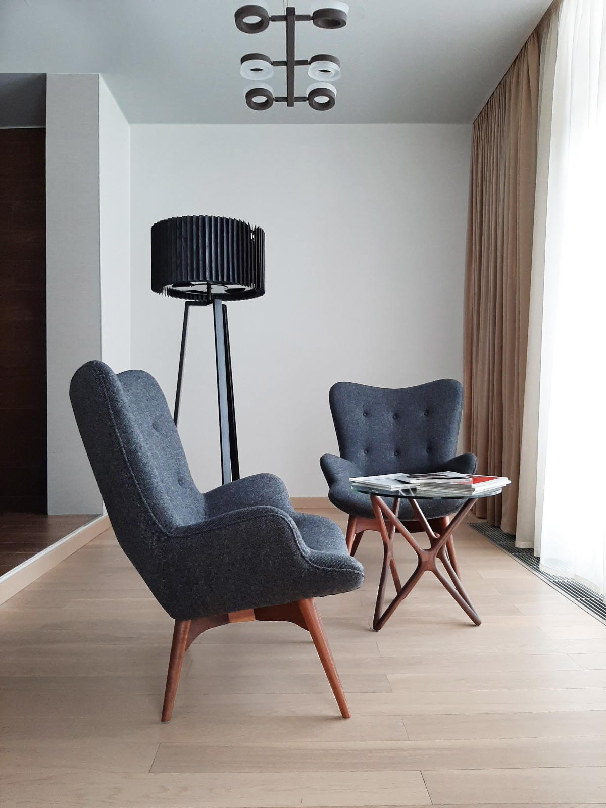 Таунхаус в современном стиле. Contemporary townhouse.