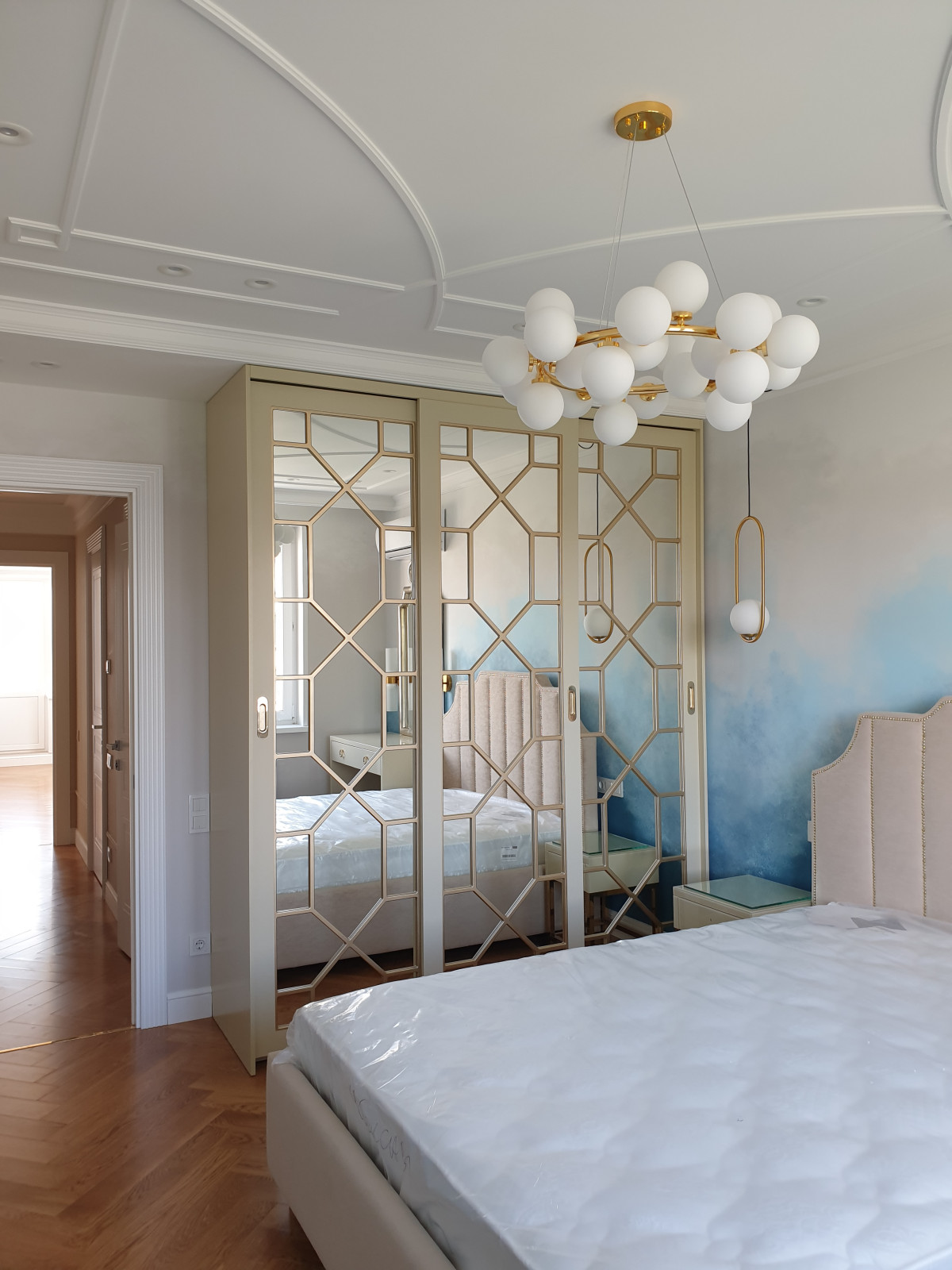 Небо. Спальня