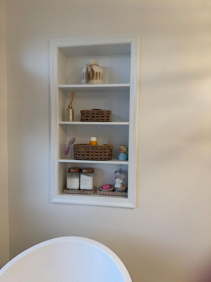 Champagne Bronze Bathroom