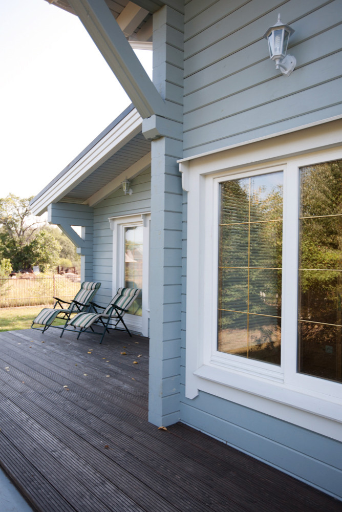 Деревянные окна в домах из клееного бруса