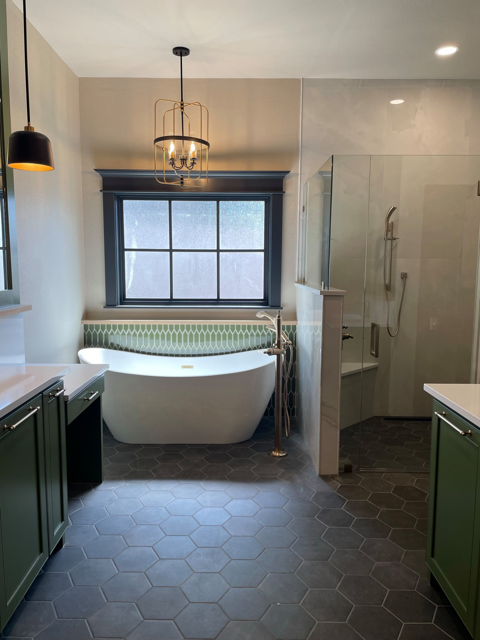 Hunter's Creek Primary Suite
