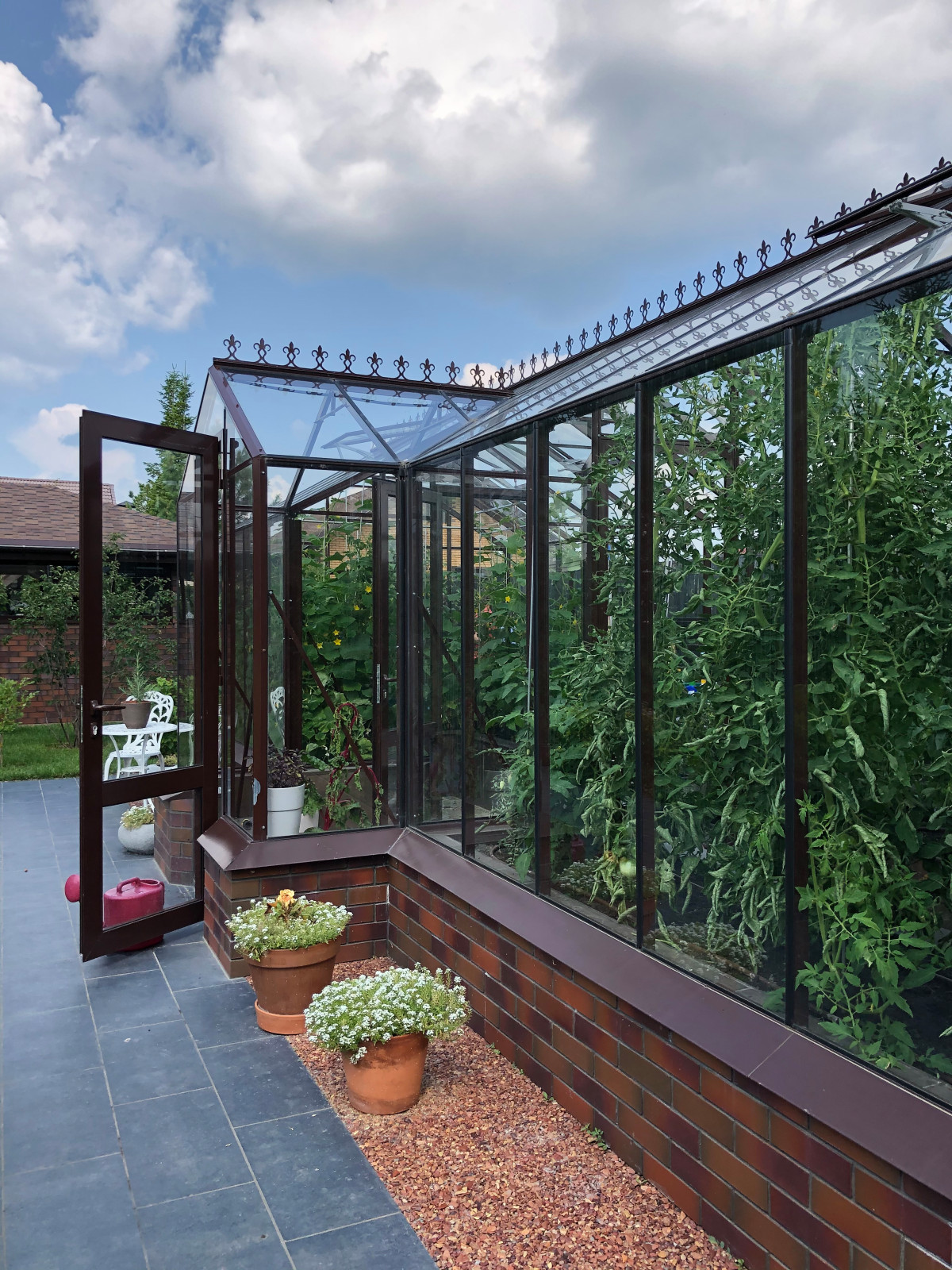 Счастливый сад