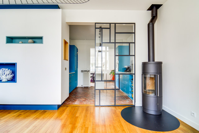 Autour d'un s&eacute;jour et d'une cuisine contemporary-living-room