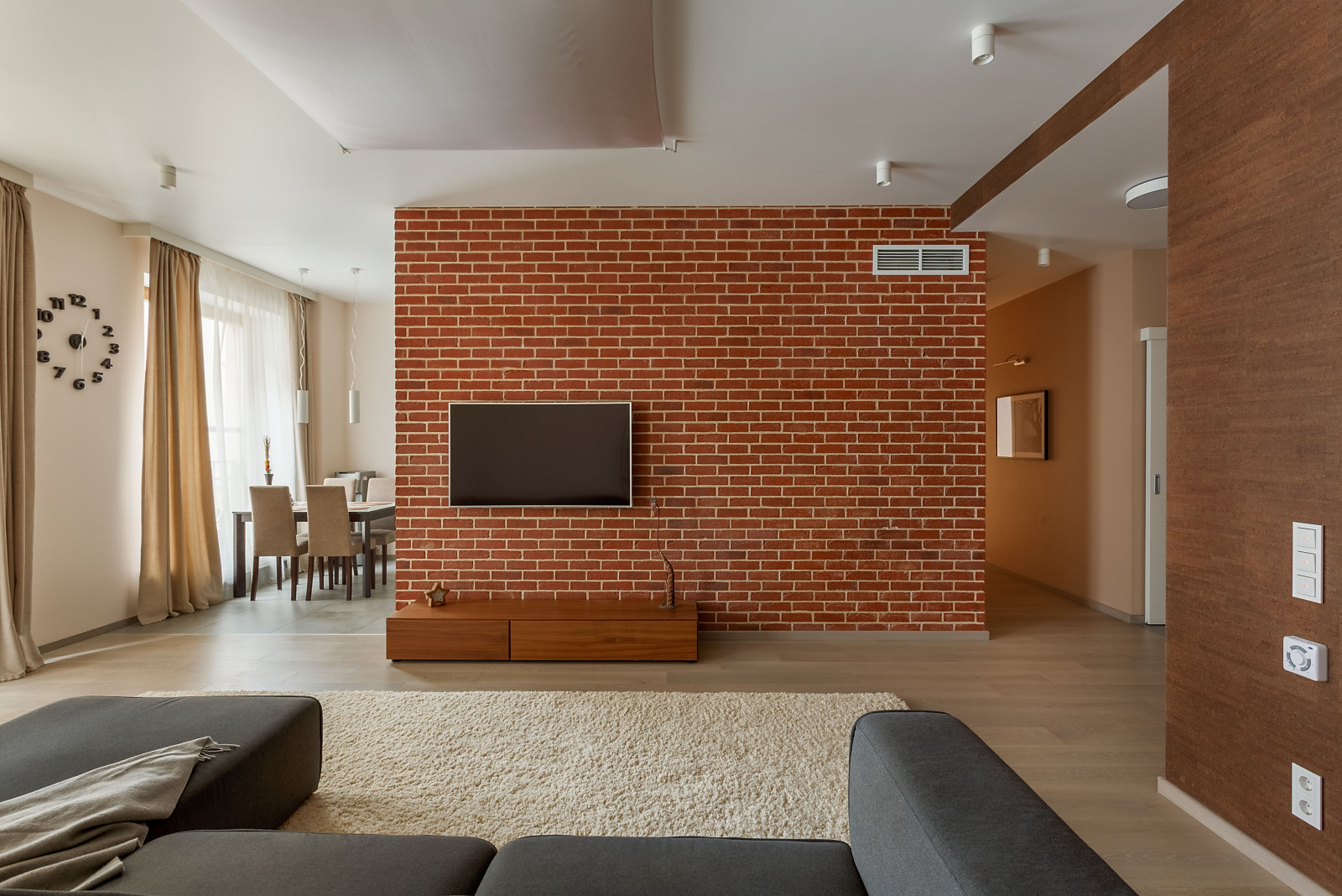 Квартира в Наставническом пер.