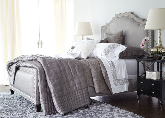 Transitional Bedroom klassisch-modern-schlafzimmer