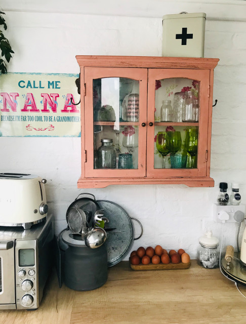Annex/Studio shabby-chic-style-kitchen