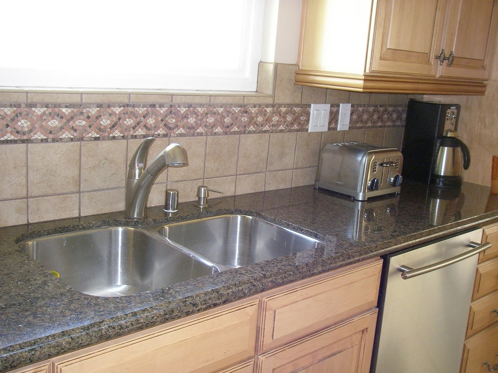 Custom Kitchen 3