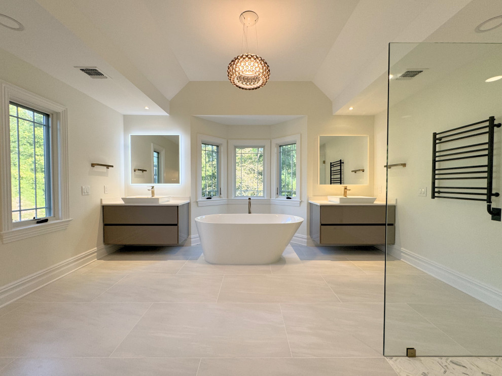 Spa Bath with Freestanding Tub & Dual Vanities