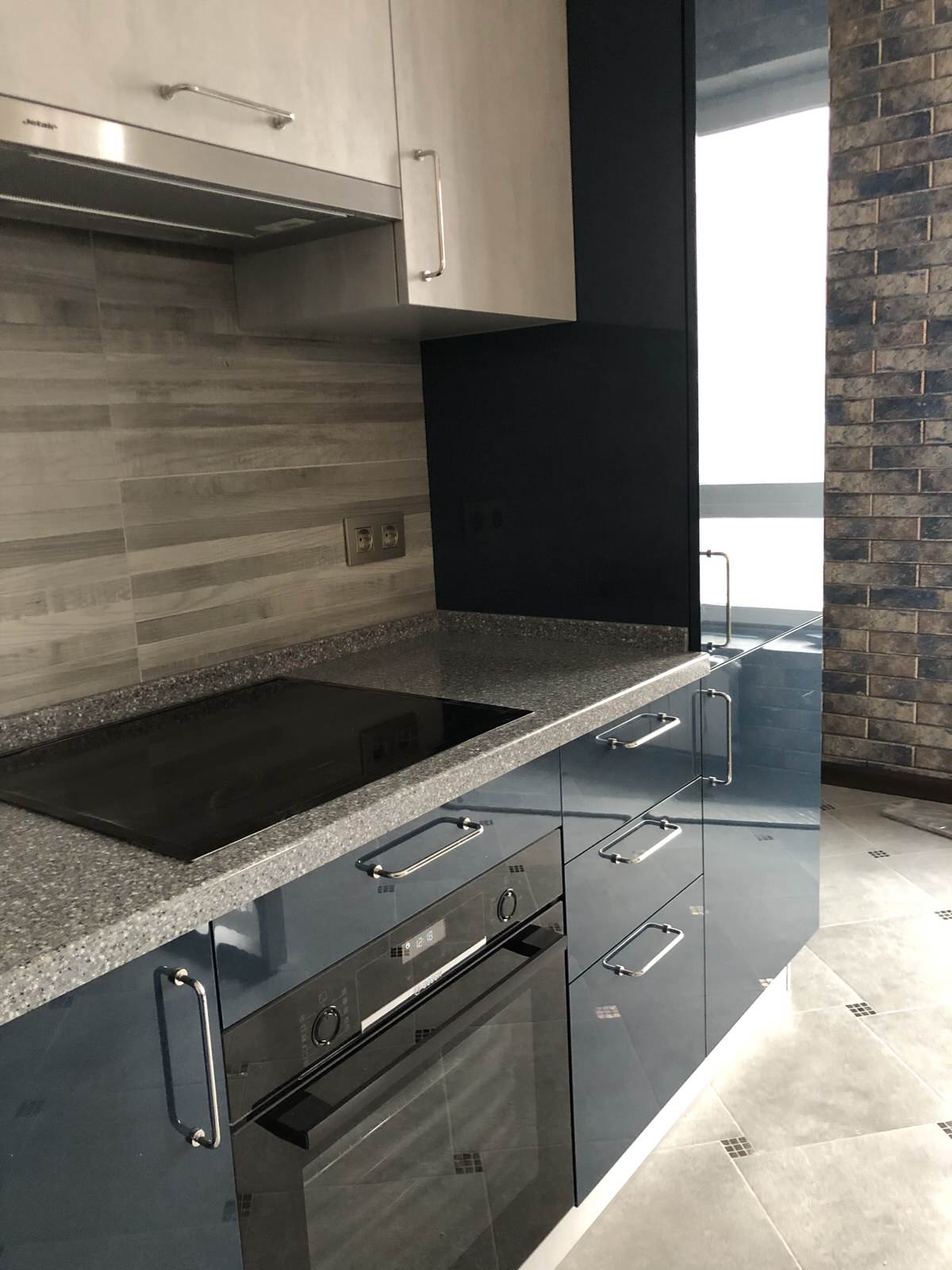 Миро в цвете Кобальт и серебро