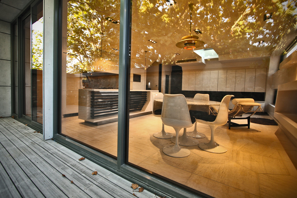 Contemporary dining room in Melbourne.