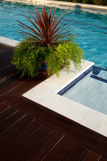 RnK tropisch-pools