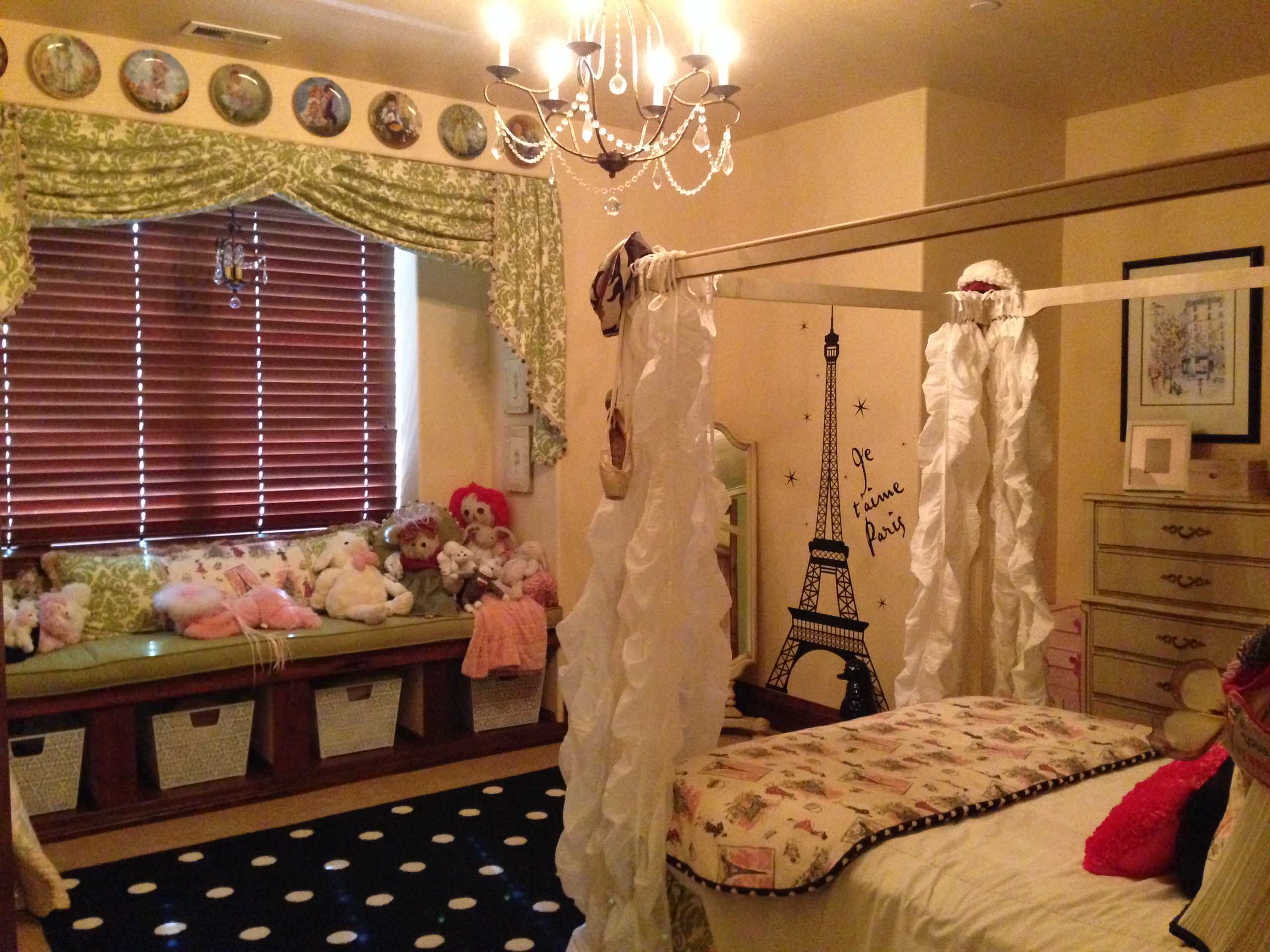 Custom Draperies
