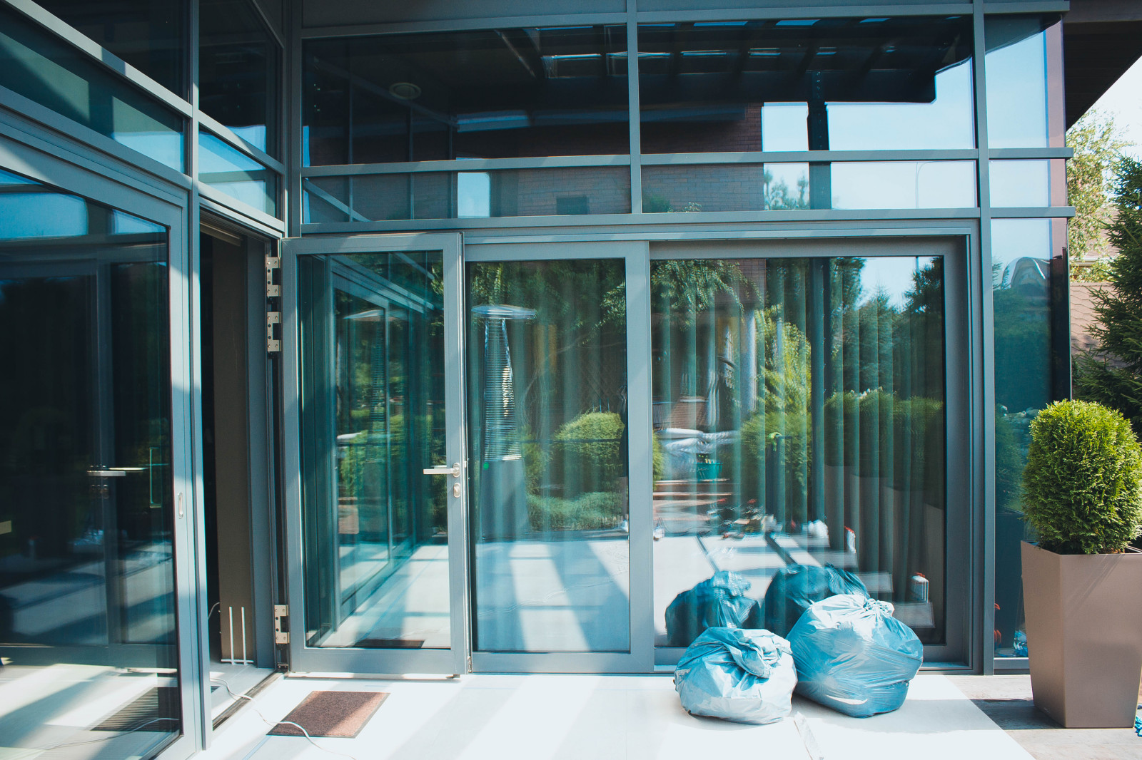 Остекление частного коттеджа. Новая Москва