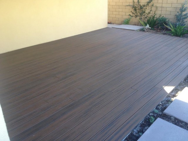 Irvine Deck transitional-terrace
