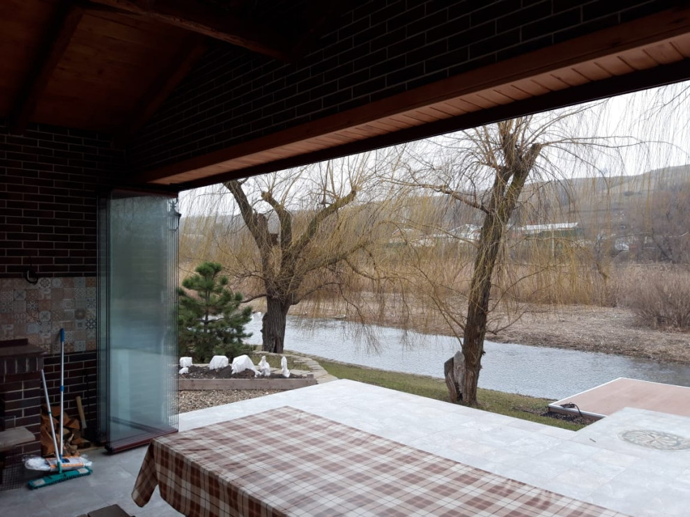 Терраса у реки