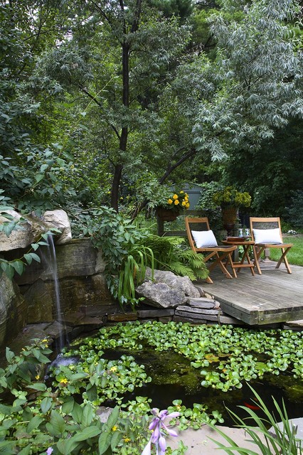 Outdoor Oasis traditional-landscape