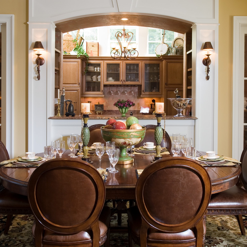Mid-sized elegant dining room photo in Atlanta