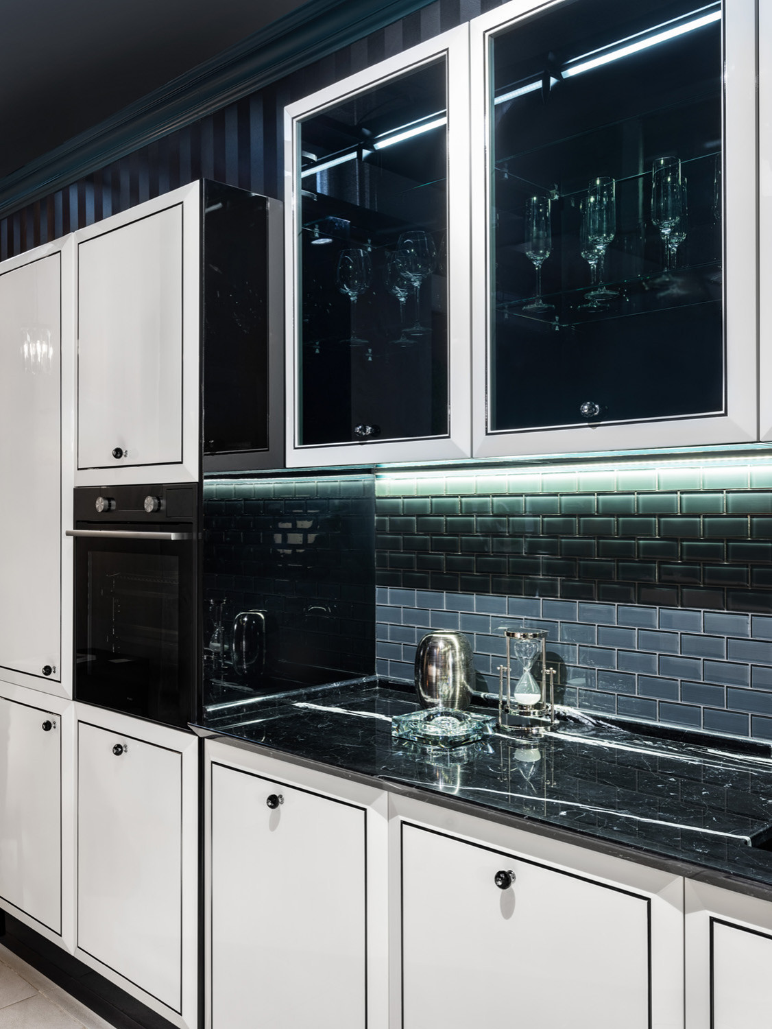 кухня ультраглянец / lady