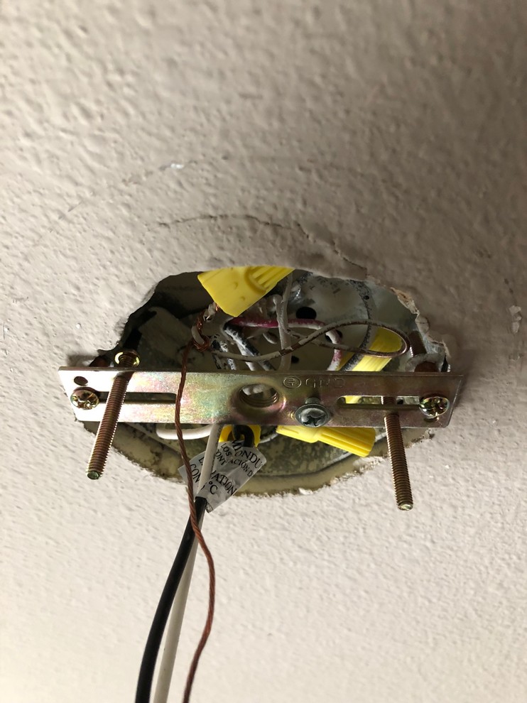 Electrical Box Support A Ceiling Fan