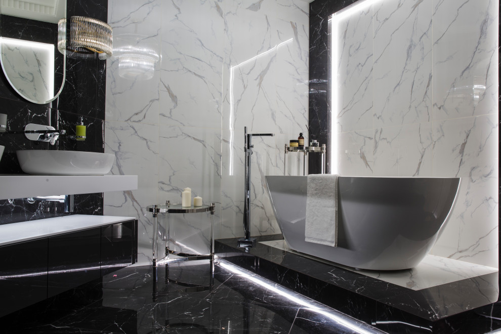 Квартира на набережной