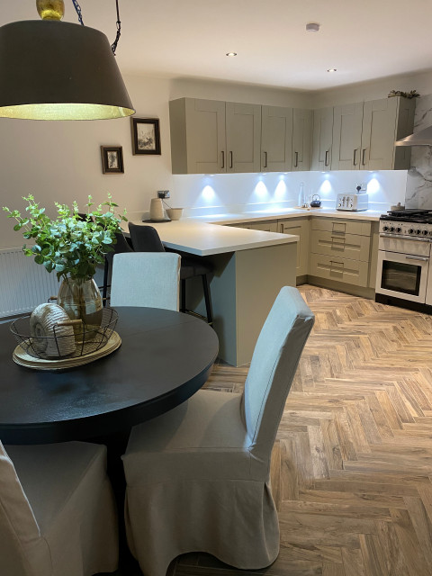 Barnwell traditional-kitchen