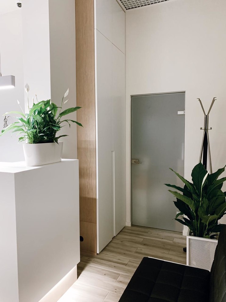 Стеклянные двери