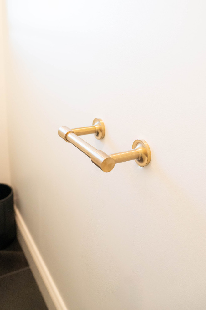 Bosworth Primary Bathroom