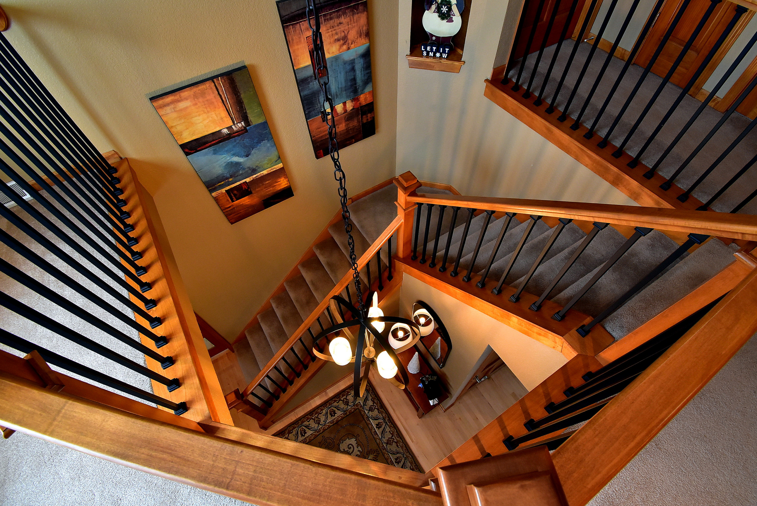 New Berlin Residence - Updated Handrail