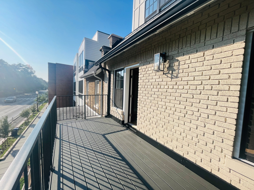 Nova, DC Renovation