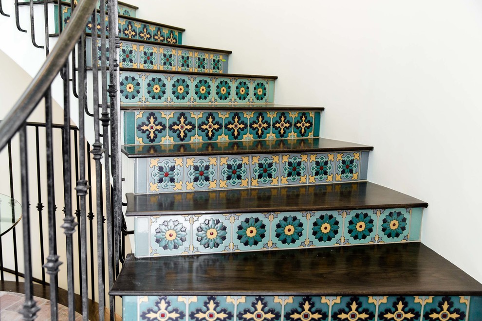 Design ideas for a large country staircase in Orange County.